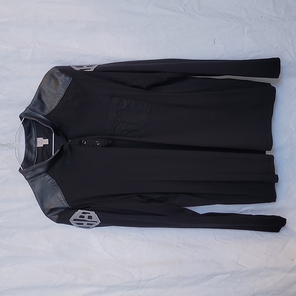 Tristan XL Henley from production - Picture 6 of 9